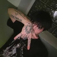 yourlildemon's Avatar Pic