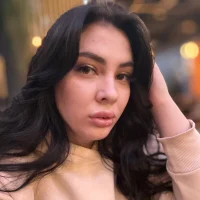 AnnisFlack's Profile Pic