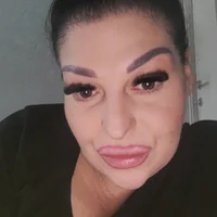 תמונת פרופיל של NelliaLowq