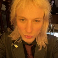 Leoooo30's Avatar Pic