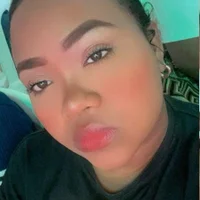 lore-curvy Avatarbild