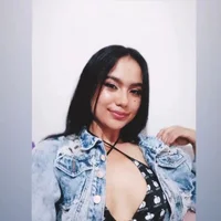 KarenJimenez69's Profile Pic