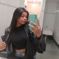 Zdjęcie profilowe modela Adara-sa