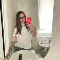 Cherry_vibe_'s Avatar Pic