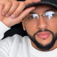 Alexbesos' Avatar Pic