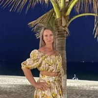 Jennifer_Hale
