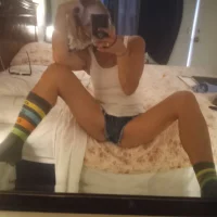 صورة الملف الشخصي لـ urfavmilfnextdoor