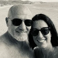 couplebi743578 Adlı Modelin Çevrimdışı Sohbet Odası