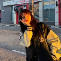 BlesingRey's Profile Pic