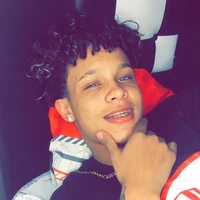 Tentations_royals's Profile Pic