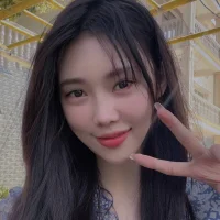 NIENIE-W's Profile Pic