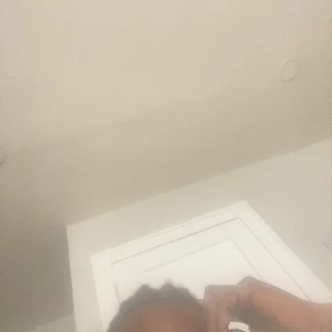 Ayeyosolo94 profile photo