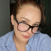 andruscatrina's Avatar Pic