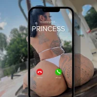 spoiledprincessxx2's Avatar Pic