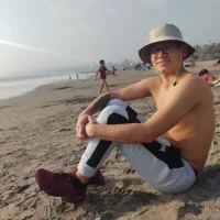 lovetrum's Profile Pic