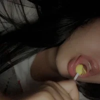 Queen__joudi Adlı Modelin Avatarı