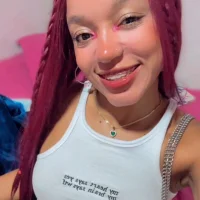 chocolatecrememia's Avatar Photo