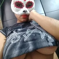 girlmoon_22's Profile Pic