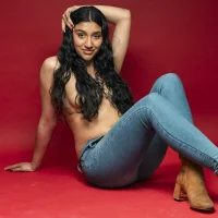 ValentiinaCruz 頭像圖片