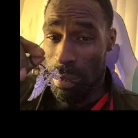 moneyshots's Profile Pic