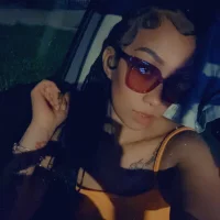 ninabby's Profile Pic