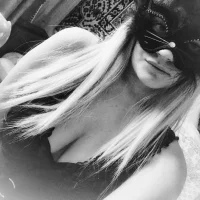 صورة الملف الشخصي لـ MollyMeow