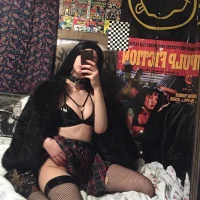 Gambar Profil LoraLay