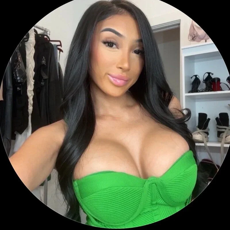 velouris_sky profile photo