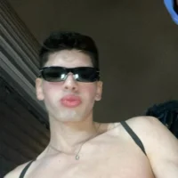 Jarbin24cm's profilbilde