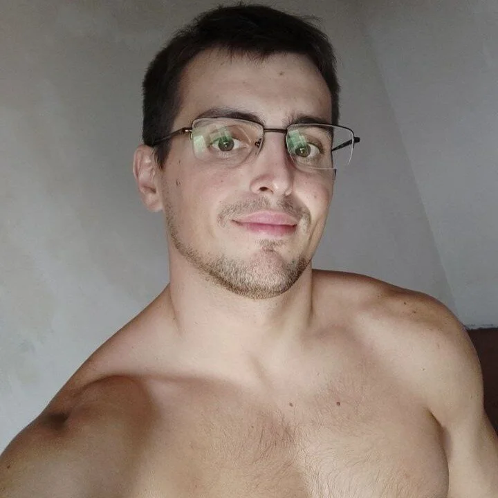 Friend12321 profile photo