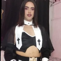 annahotdoll