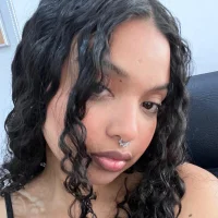 MIAHIVANOV Φωτ, Προφίλ