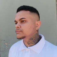 JhonLouren's Profile Pic