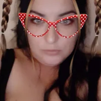AshleyXGirl's Profile Pic