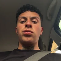 Gorzoo23 的個人資料圖片