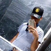 Alexdhujsh