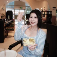 TTtia_ Gambar Avatar