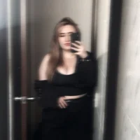 Isabel_Noir avatarképe