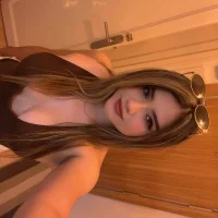 Профилна снимка на Emma_Rossexx