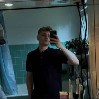 slutyboyLeons profilbillede