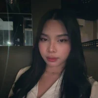 תמונת פרופיל של Yenn_