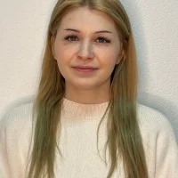 HillaryCast's Profile Pic