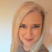 BlondePassionateLillyのプロフィール写真