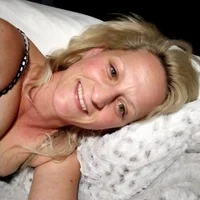 Astri_Dahl's Profile Pic