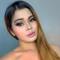 asian_Aya26's Profile Pic