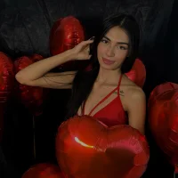 eimy_skinny's Avatar Photo