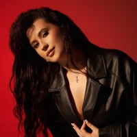 milaleoneli's Avatar Photo