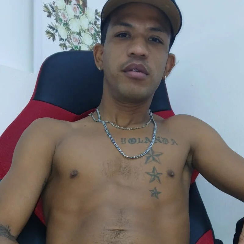 carlos_alber12 profile photo