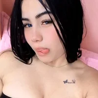 zoe_martinni