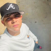 AndresRossel_: изображение аватарки